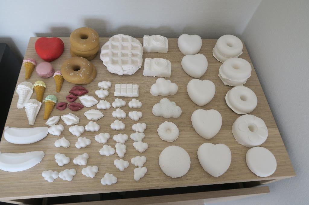 Figuurtjes in klei, Ophalen of Verzenden, Zo goed als nieuw, Knutselwerk, Steen of Keramiek