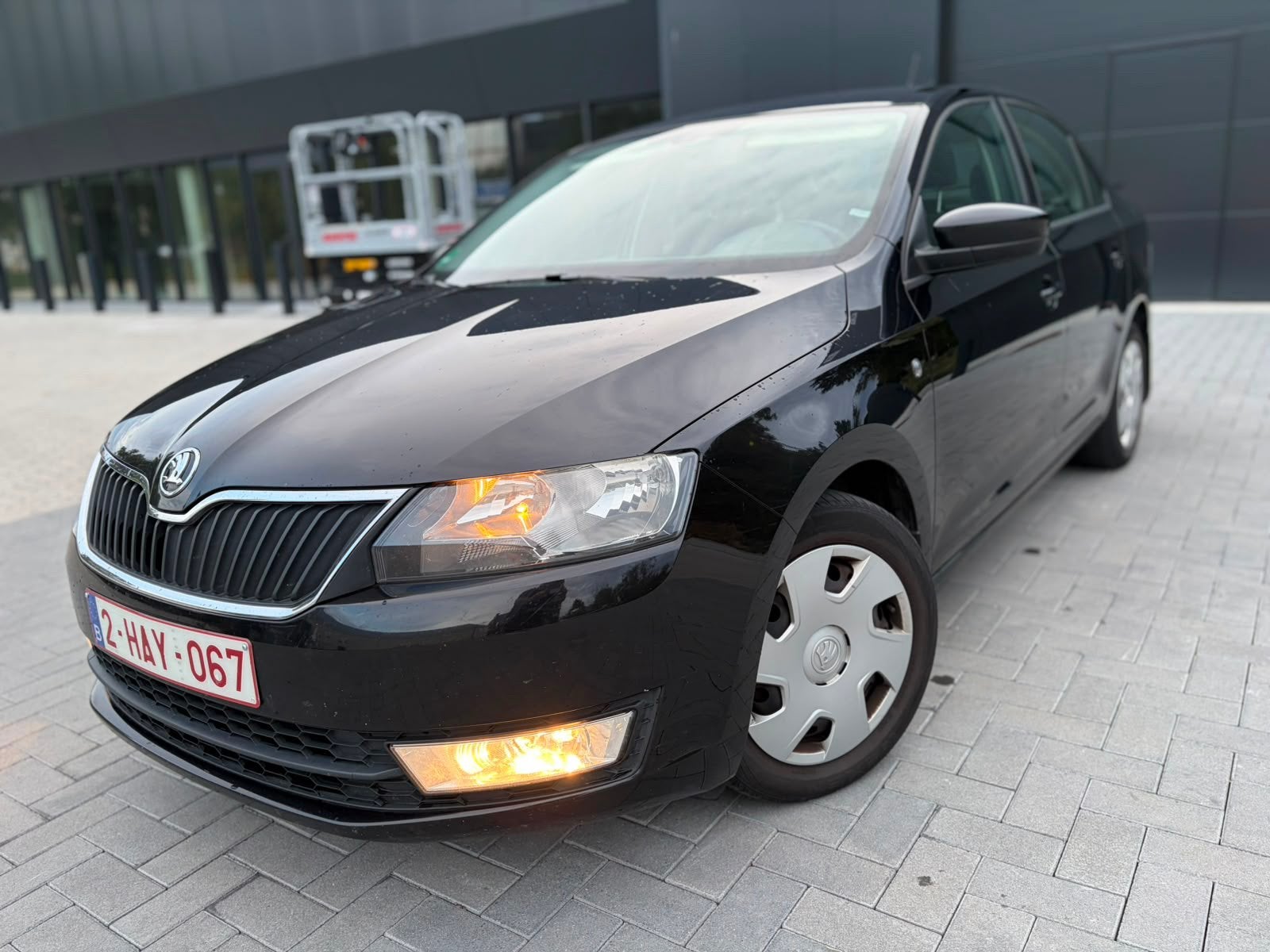Skoda Rapid 12TSI 105cv an2015 Euro5b Clim Gps 1er proprio, Autos, Euro 5, Achat, Boîte manuelle, Noir