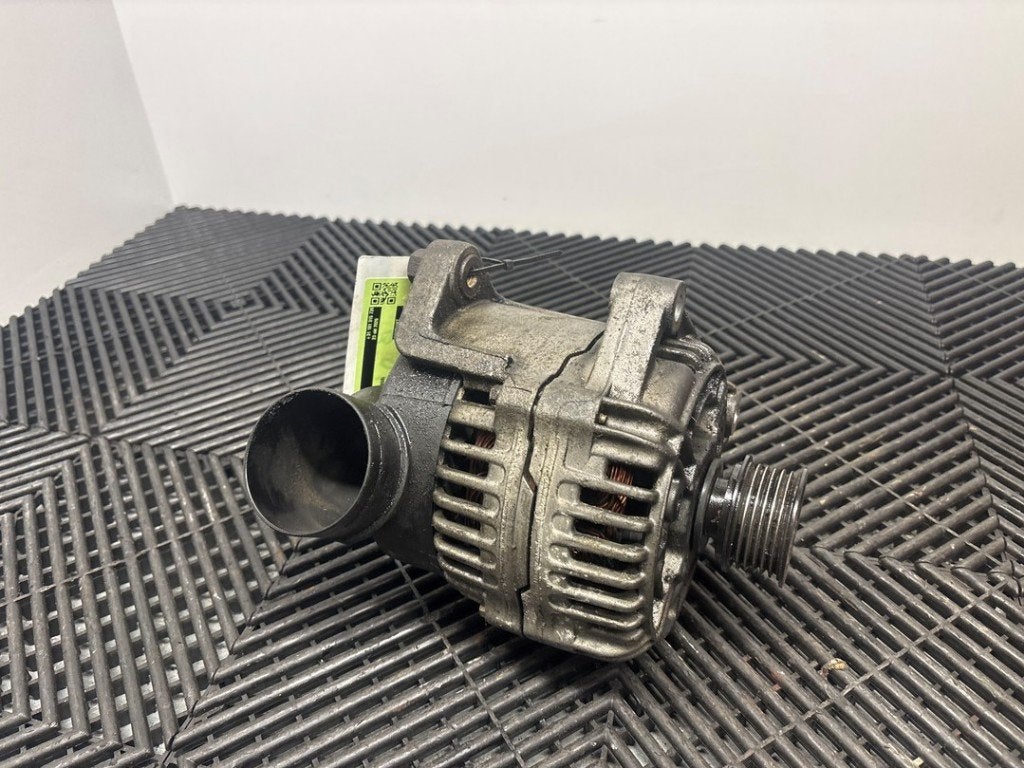 ALTERNATEUR BMW 3 serie (E46 / 4) (|0123515022|14329861|), Robert Bosch AG, Utilisé, BMW, Robert-Bosch-Allee 1
74232  Abstatt, DE