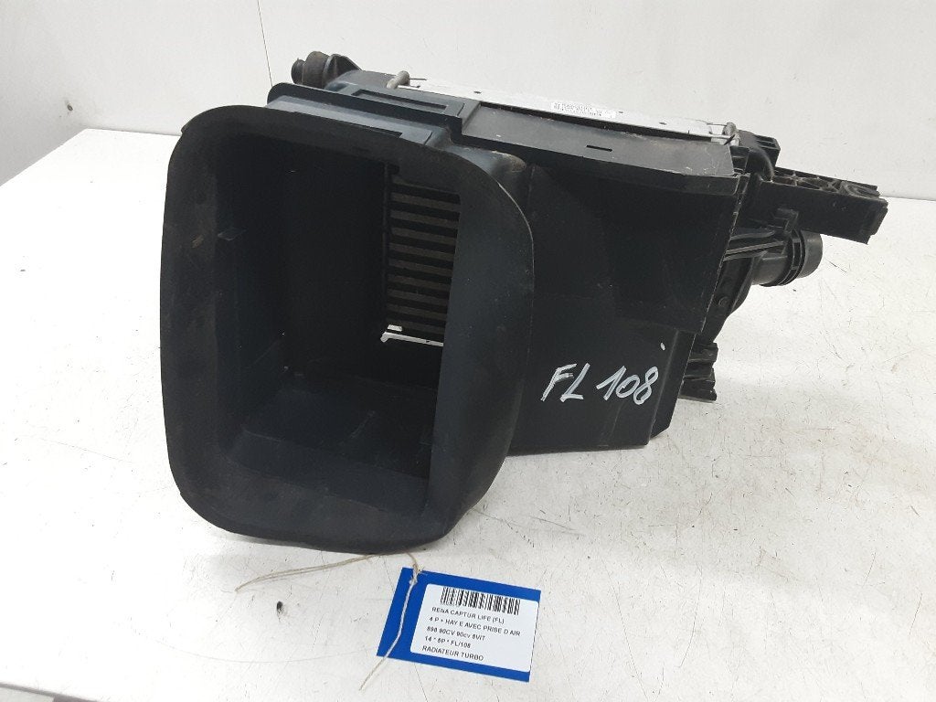 ECHANGEUR AIR Renault Captur I (2R) (01-2013/-) (144963014R), Renault, Utilisé, Peter-Huppertz-Straße 5
51063  Köln, DE, Dialog.deutschland@renault.de