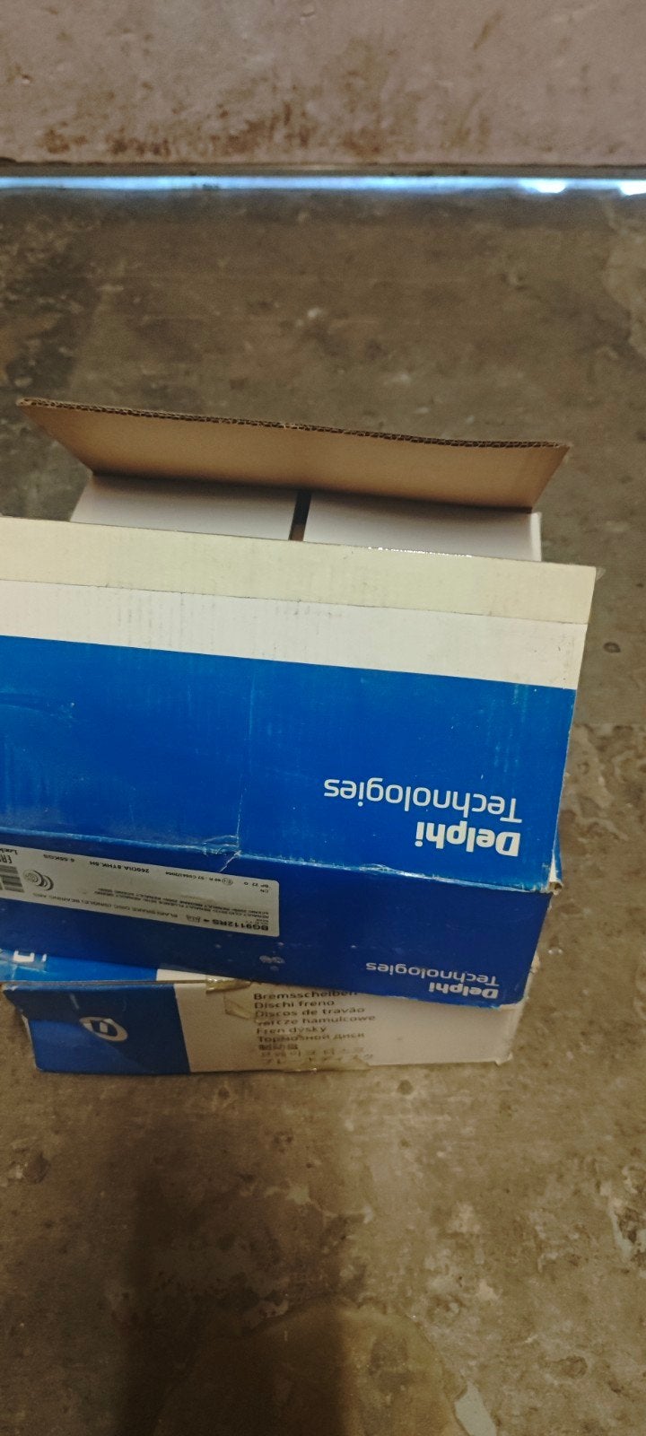 2 Nouveaux disques de frein Renault, Renault