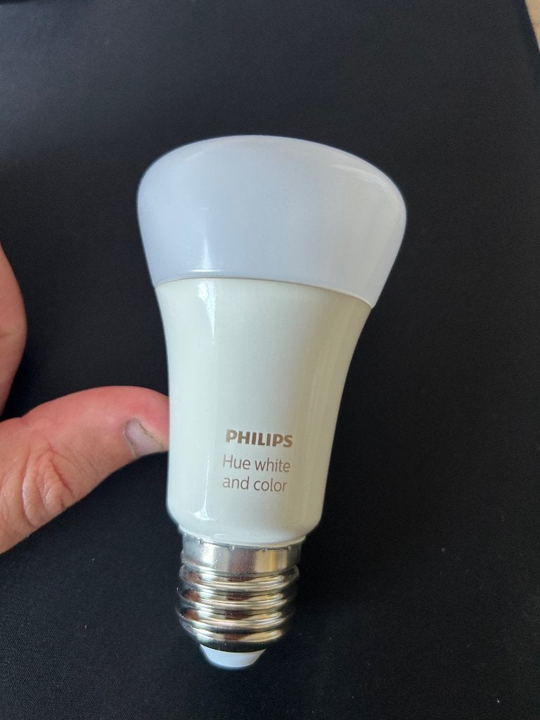 Ampoule Philips Hue white and color - E27, Philips, Comme neuf, Enlèvement, E27 (grand)