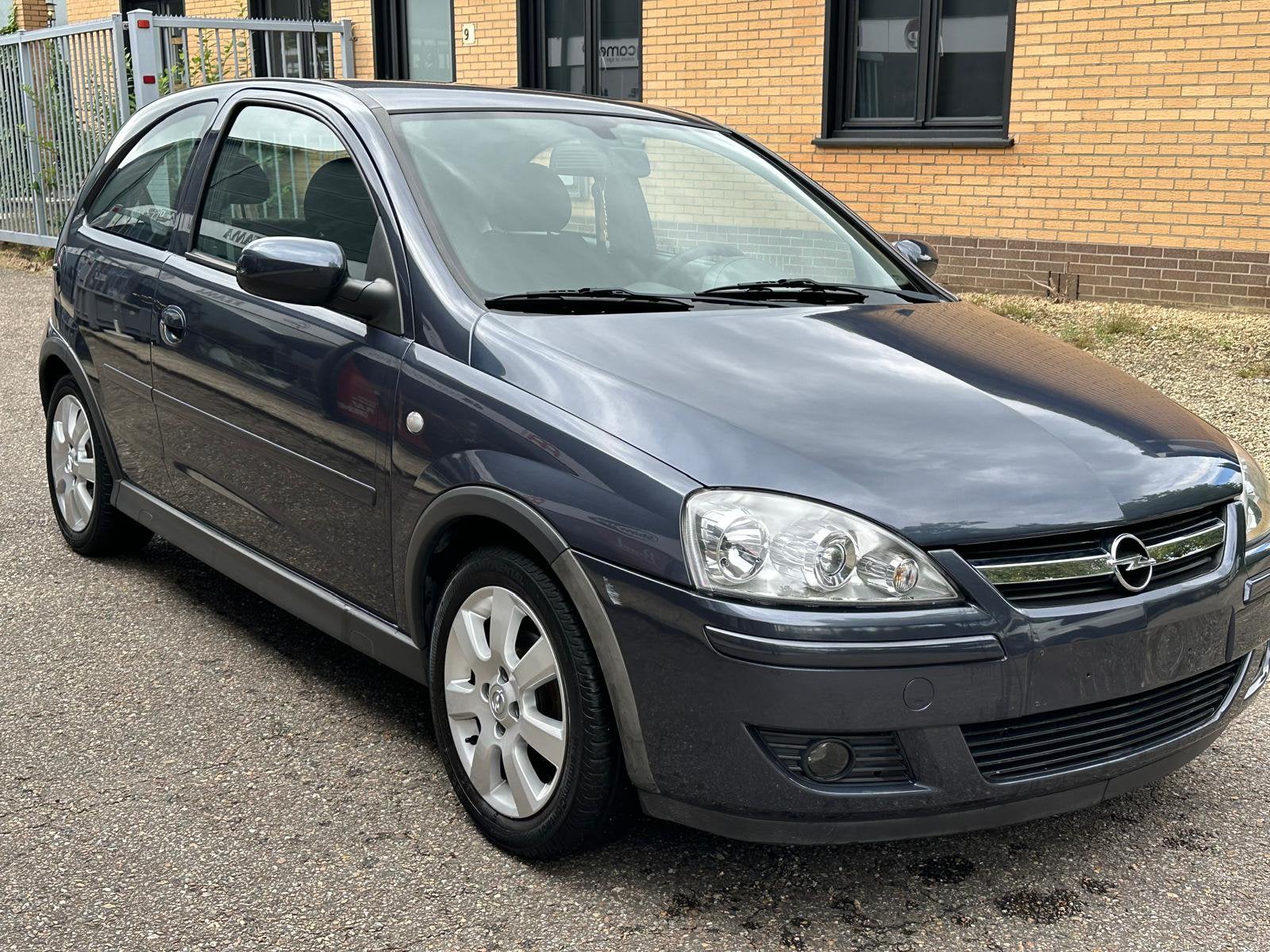 Opel Corsa 1.2Benzine 50dkm Gekeurd vvk, Auto's, Elektrische ramen, Handgeschakeld, Particulier, Euro 4