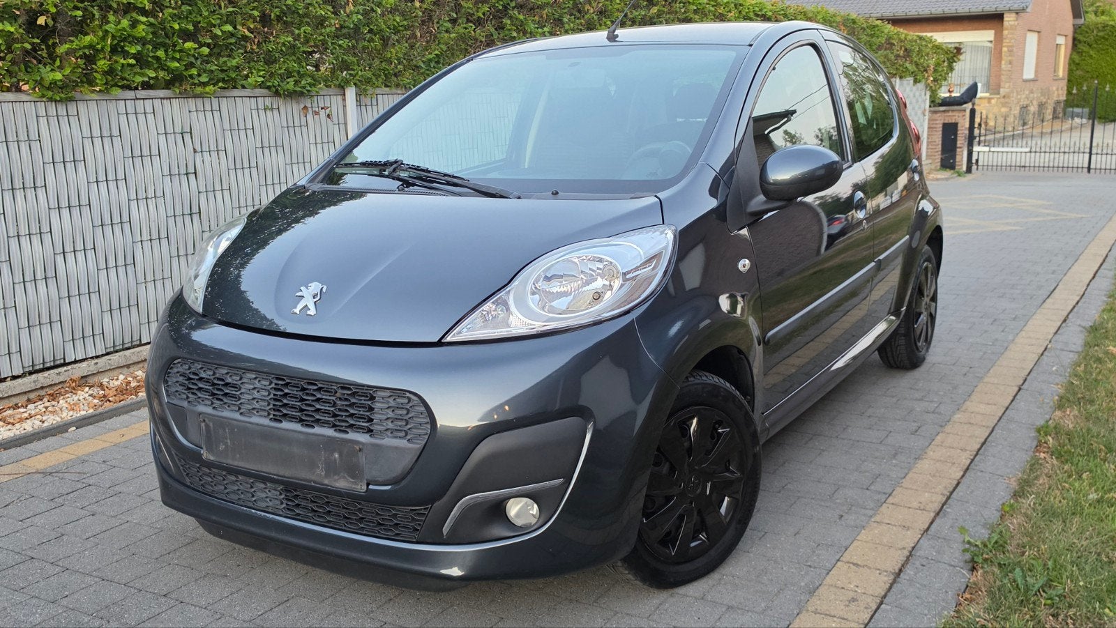 peugeot 107 1.0 Essence, Autos, Achat, Boîte manuelle, Noir, 5 portes