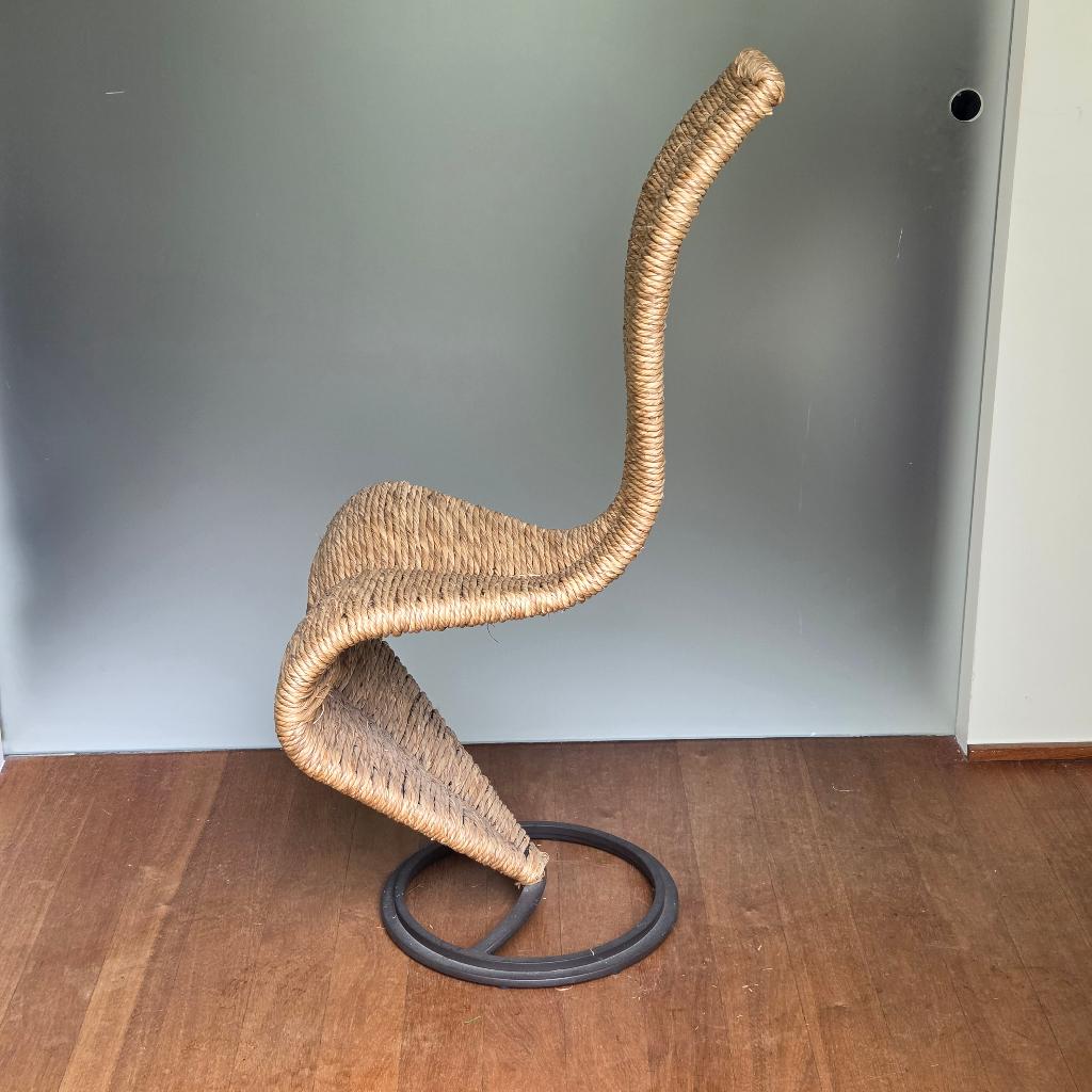 Tom Dixon S-Chair 1991, Huis en Inrichting, Stoelen, Jaren 90, Bruin, Ophalen of Verzenden, Zo goed als nieuw