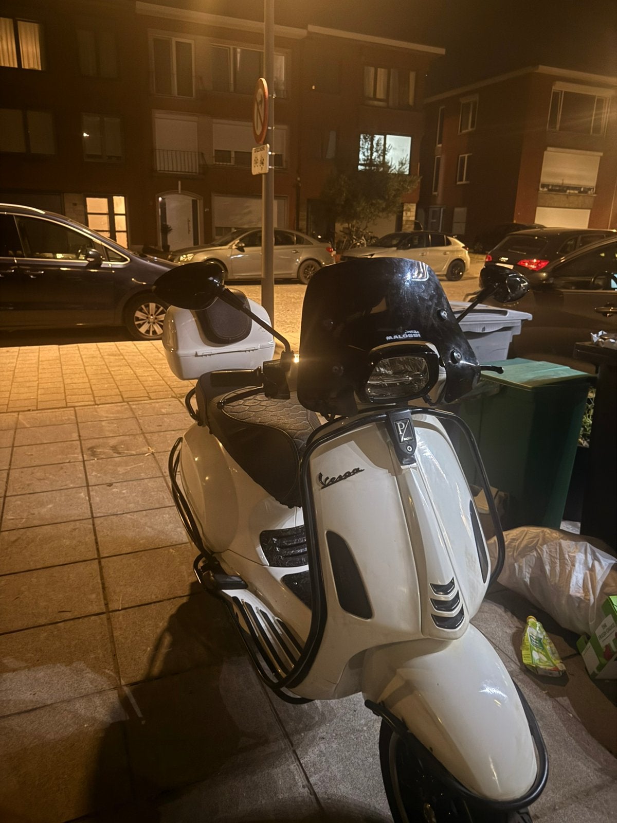 Vespa sprint 80 cc, Ophalen, Zo goed als nieuw, 80 cc, Benzine