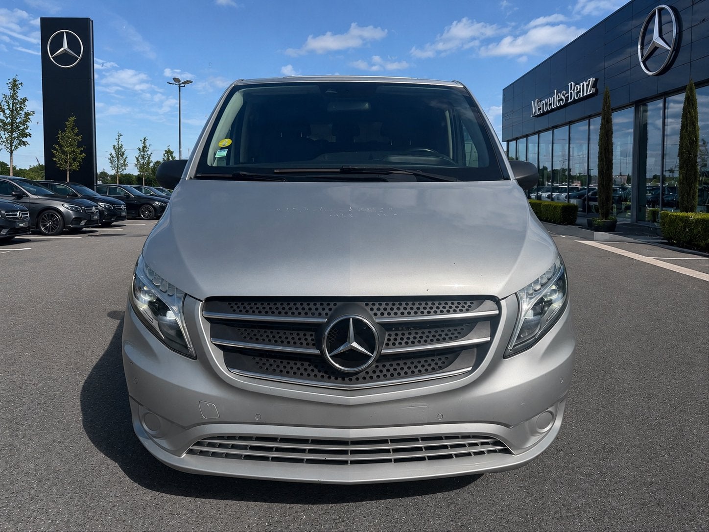 mercedes vito 119 cdi 5place, Autos, Mercedes-Benz, Entreprise, Vito, ABS, Caméra de recul, Phares directionnels, Régulateur de distance