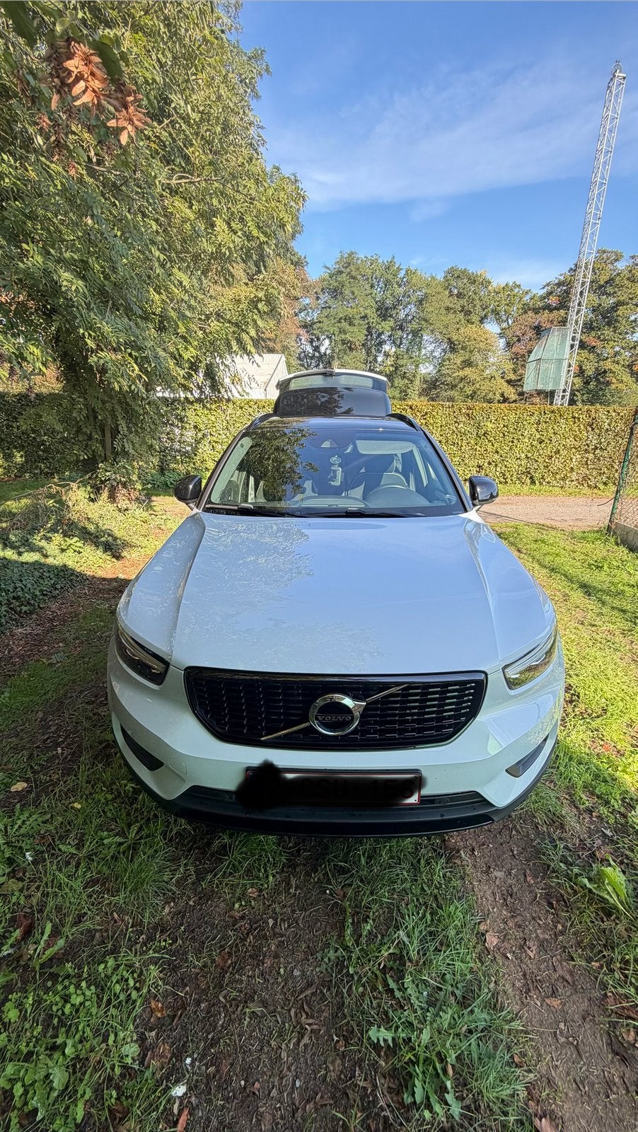 Volvo xc40 r design 2019 te koop, Auto's, Automaat, Dealer onderhouden, Zwart, Leder en Stof