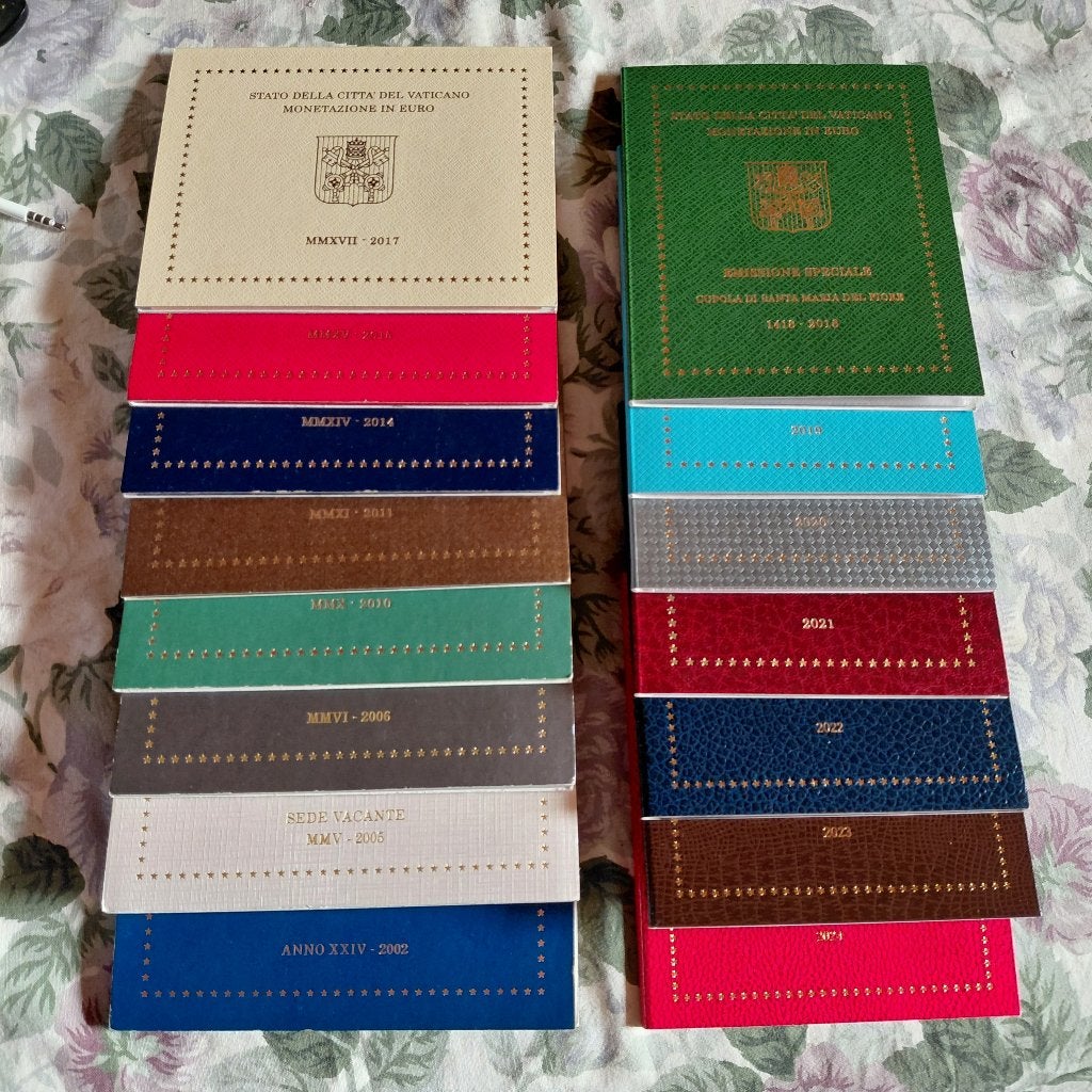Différents eurosets de la Cité du Vatican, Timbres & Monnaies, Monnaies | Europe | Monnaies euro, Enlèvement ou Envoi, Vatican