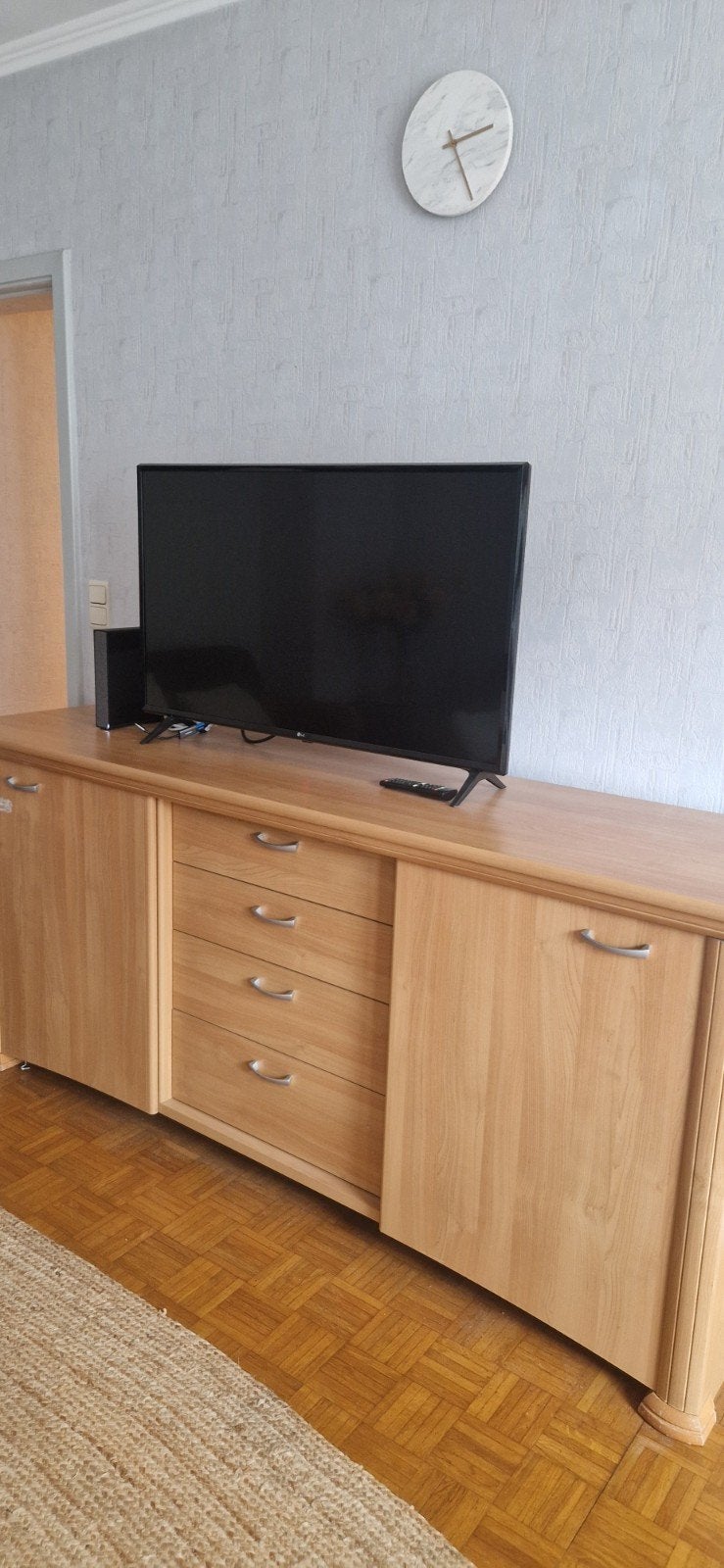 te koop dressoir beuken kleur, Huis en Inrichting, Ophalen, Gebruikt, 150 tot 200 cm, Met lade(s)