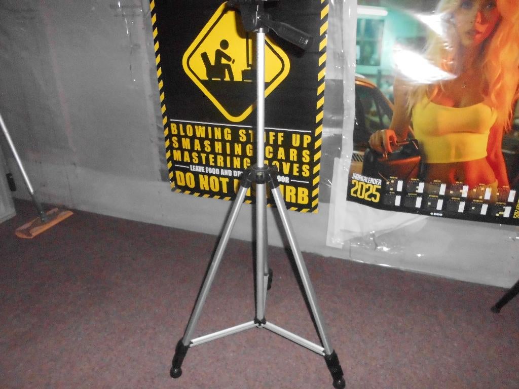 staander camera, Ophalen, Zo goed als nieuw