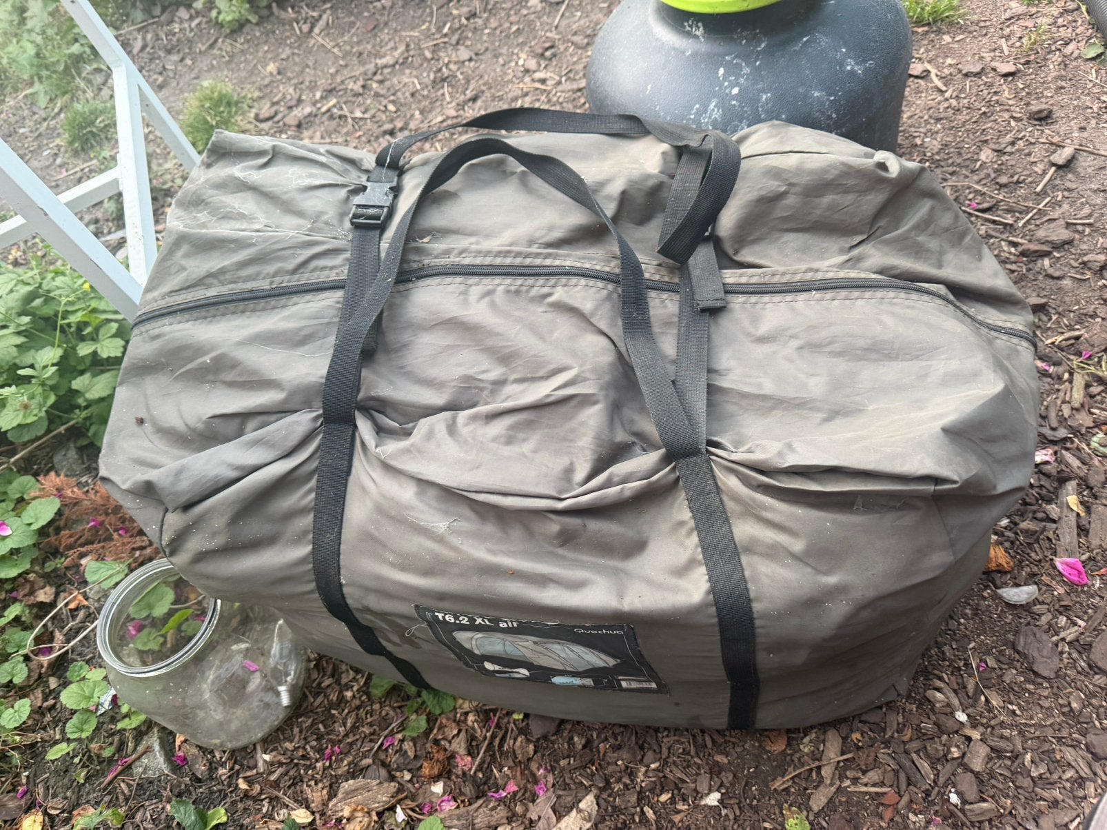 Tente quechua t6.2 xl, Caravanes & Camping, Tentes, Enlèvement, Comme neuf