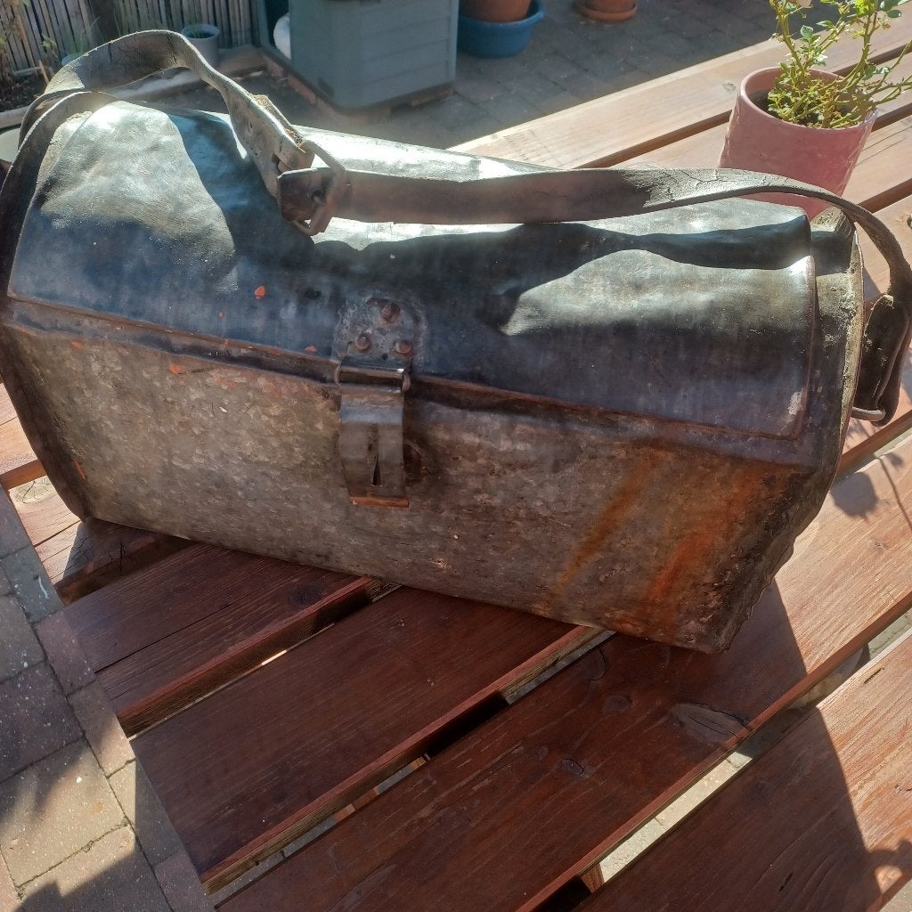 Coffre de plombier vintage, Enlèvement ou Envoi, Utilisé, Autres types