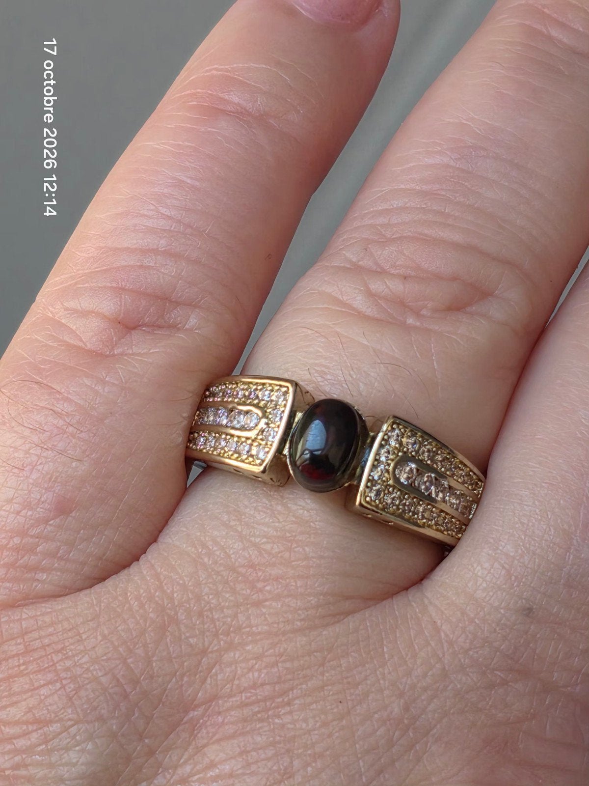 Bague en argent sterling plaqué or avec opale noire, Neuf, Or, Enlèvement, Argent