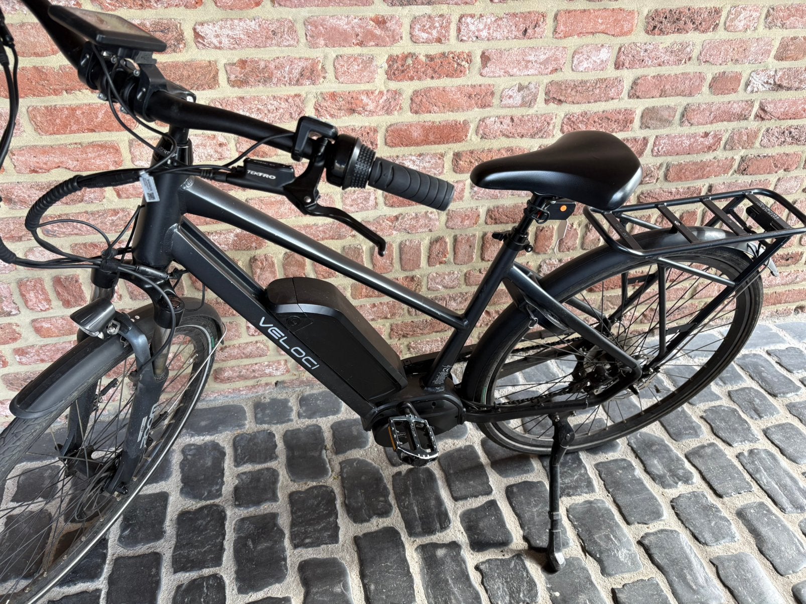 Veloci hybrid, Enlèvement, Comme neuf