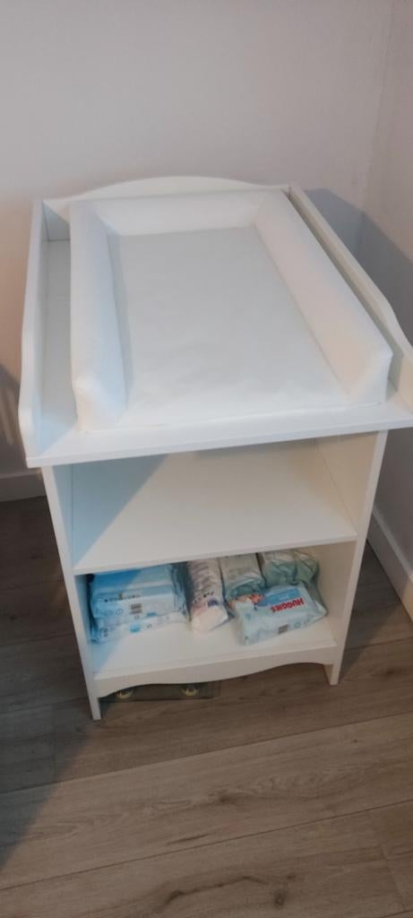 Verzorgingstafel aankoop prijs 79,99€, Kinderen en Baby's, Kinderkamer | Commodes en Kasten, Ophalen