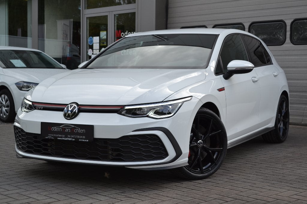 Golf 8 GTI DSG 245 PK * 2024 * 29d KM, Auto's, Stof, Euro 6, 1984 cc, Wit