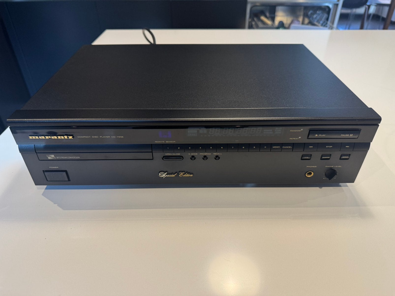 Lecteur cd Marantz CD-72 Special Edition, TV, Hi-fi & Vidéo, Enlèvement, Comme neuf, Marantz