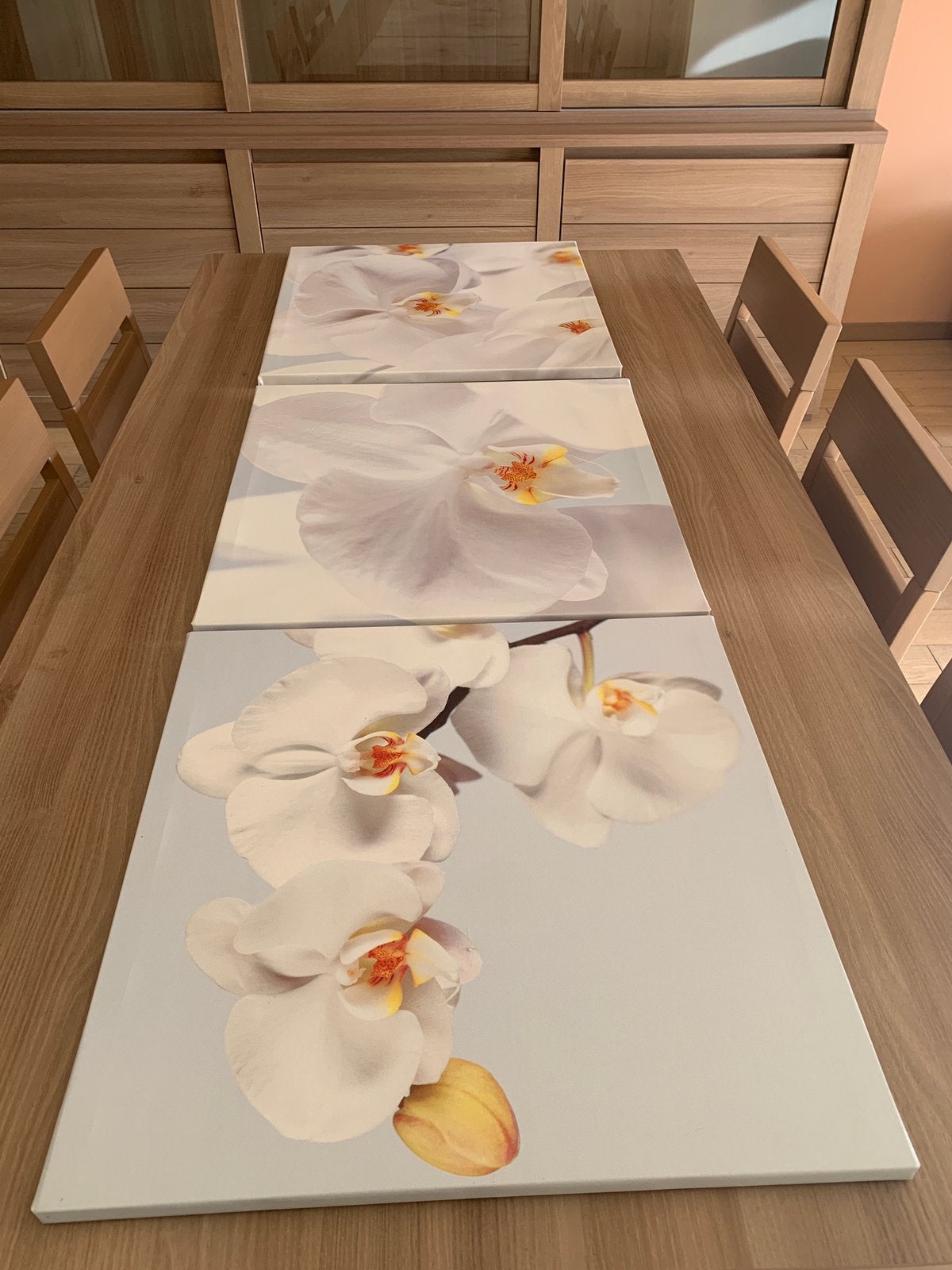 3 canvassen met witte orchideeën, Enlèvement, Comme neuf