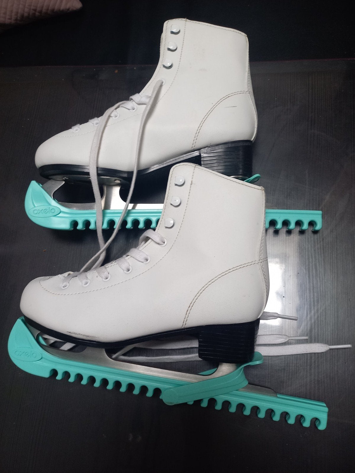patins à glace, Autres marques, Patinage artistique, Comme neuf, Enlèvement
