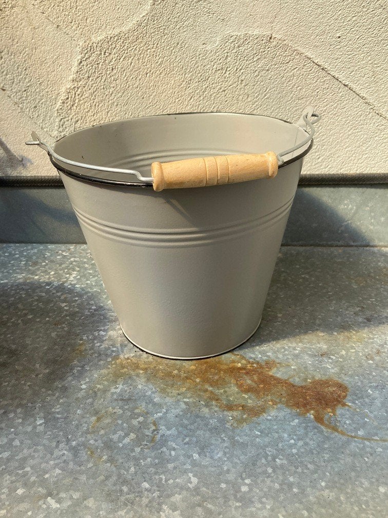 Emmer grijze metaal 16 cm hoog NIEUW, Ophalen of Verzenden, Metaal, Binnen, Nieuw
