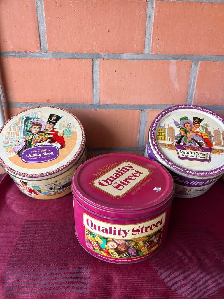 Blikkendozen Quality street €8 het stuk, Ophalen of Verzenden, Gebruikt