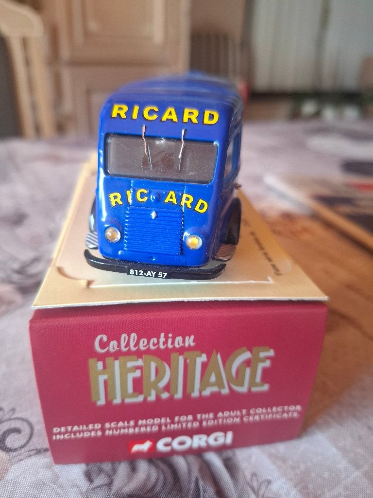 camionnette ricard 1:43 collection, Ophalen, Nieuw, Overige typen