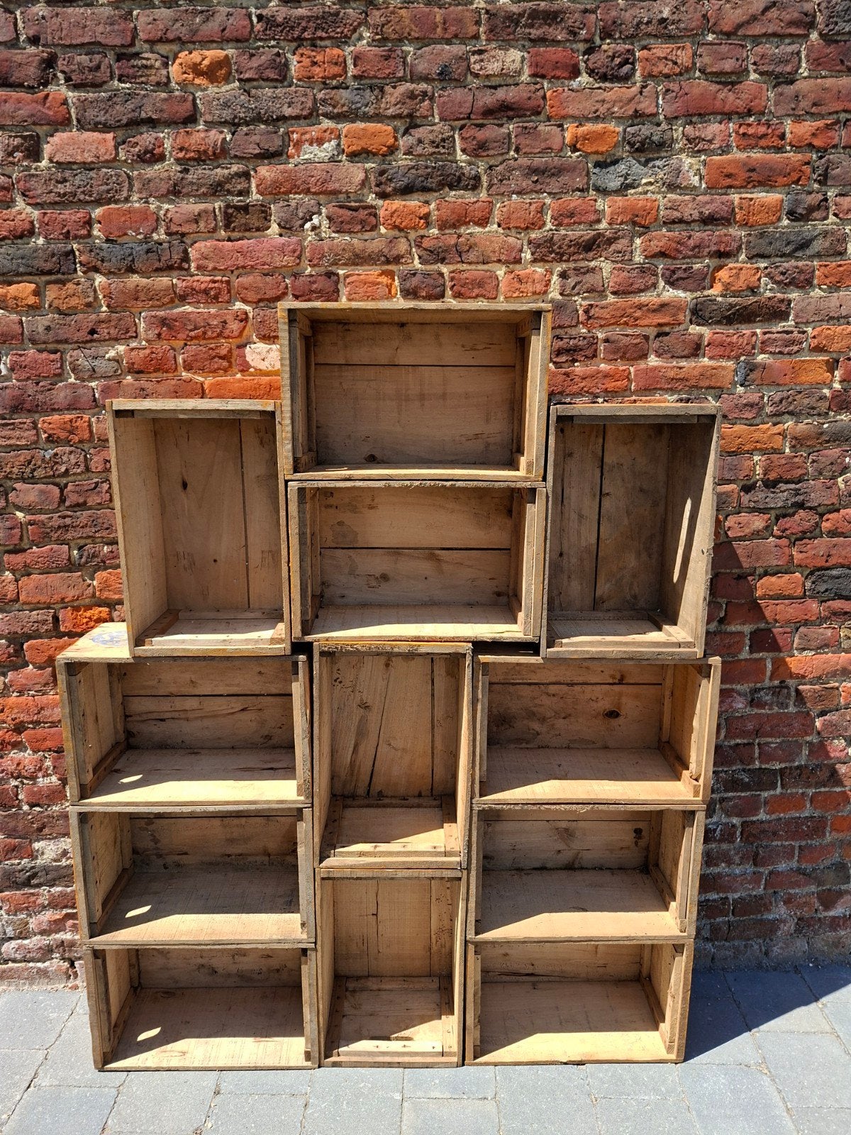 ⚠️️ Caisse en bois Fruit 25€ pièce rangé BD CD vinyle vin, Huis en Inrichting, Woonaccessoires | Kisten, Ophalen