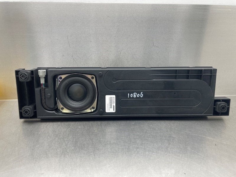 SUBWOOFER Nissan Leaf (ZE1) (01-2017/-) (|281703NF0A|), Utilisé, Nissan