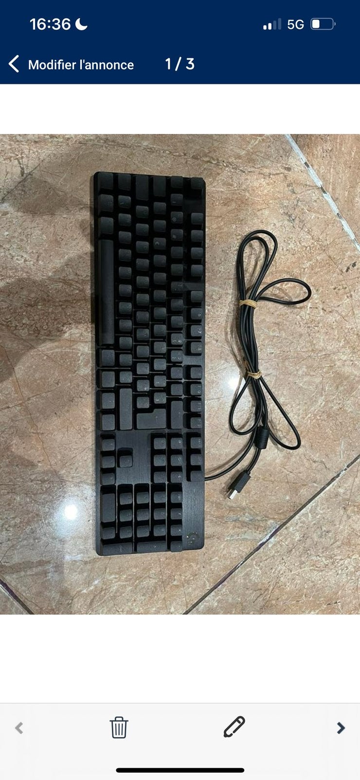 Logitech g413 à vendre, Computers en Software, Toetsenborden, Ophalen, Zo goed als nieuw