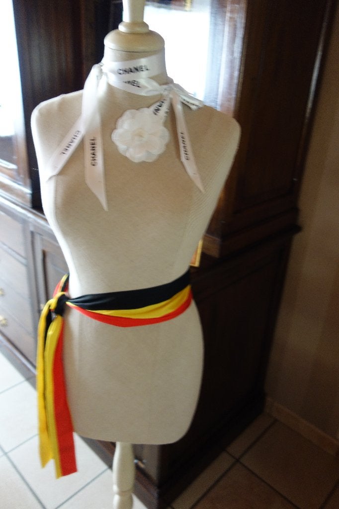 DEZE OUDE ETALAGEPOP IS 1.50 CM TOT 180 CM HOOG, Antiek en Kunst, Curiosa en Brocante, Ophalen of Verzenden