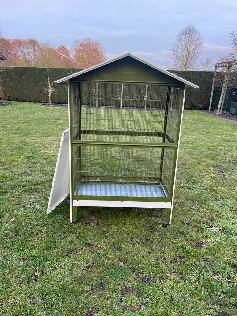Mooie vogelkooi / voliere, Dieren en Toebehoren, Vogels | Hokken en Kooien, Gebruikt, Vogelkooi, Aluminium, Ophalen