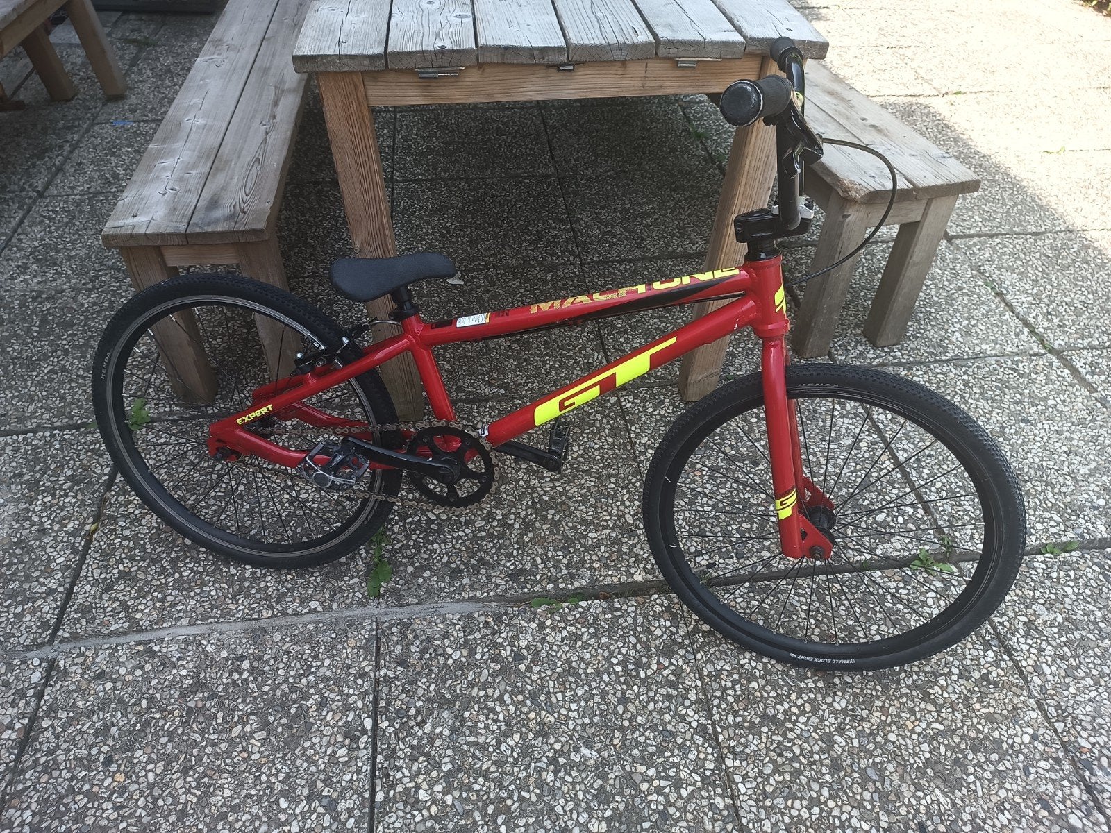 Bmx Gt mach one expert + Equipement complet(10-11ans), Vélos & Vélomoteurs, Frein sur jante, V-brakes, Enlèvement, Utilisé