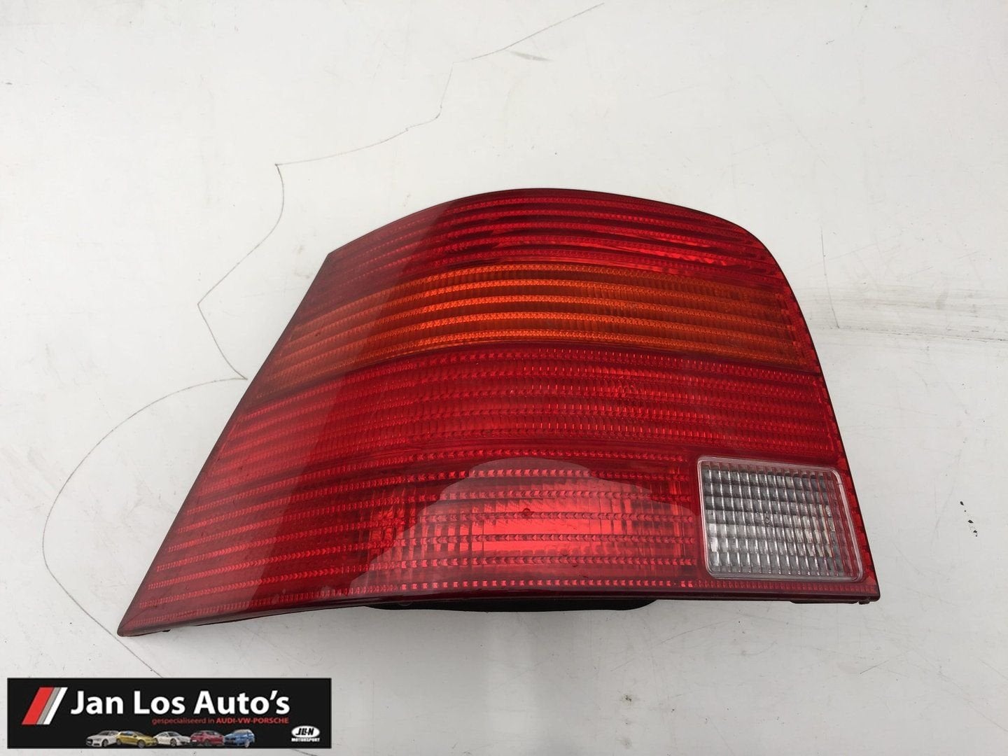 Achterlicht links Volkswagen Golf IV ('97-'04) 1J6945095AA, Volkswagen, -, Utilisé, -