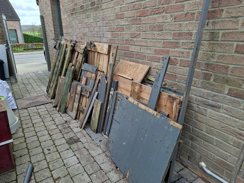 A Donner, Ophalen