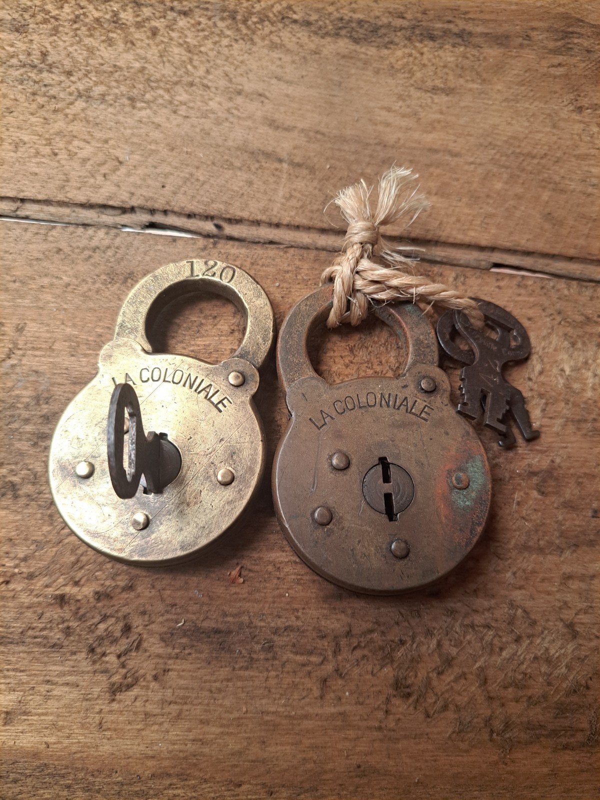 cadenas, Enlèvement ou Envoi, Marque