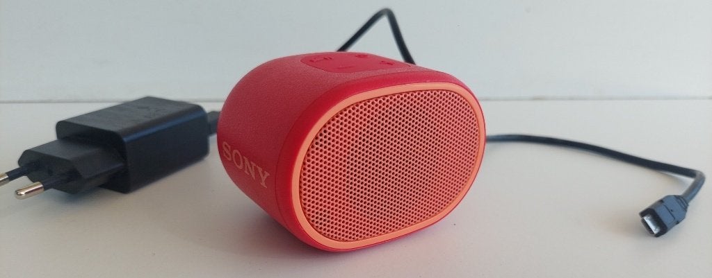 Sony SRS-XB01 Extra BassBluetooth  + charge - NOUVEAU !, Neuf, Moins de 60 watts, Enlèvement ou Envoi, Sony