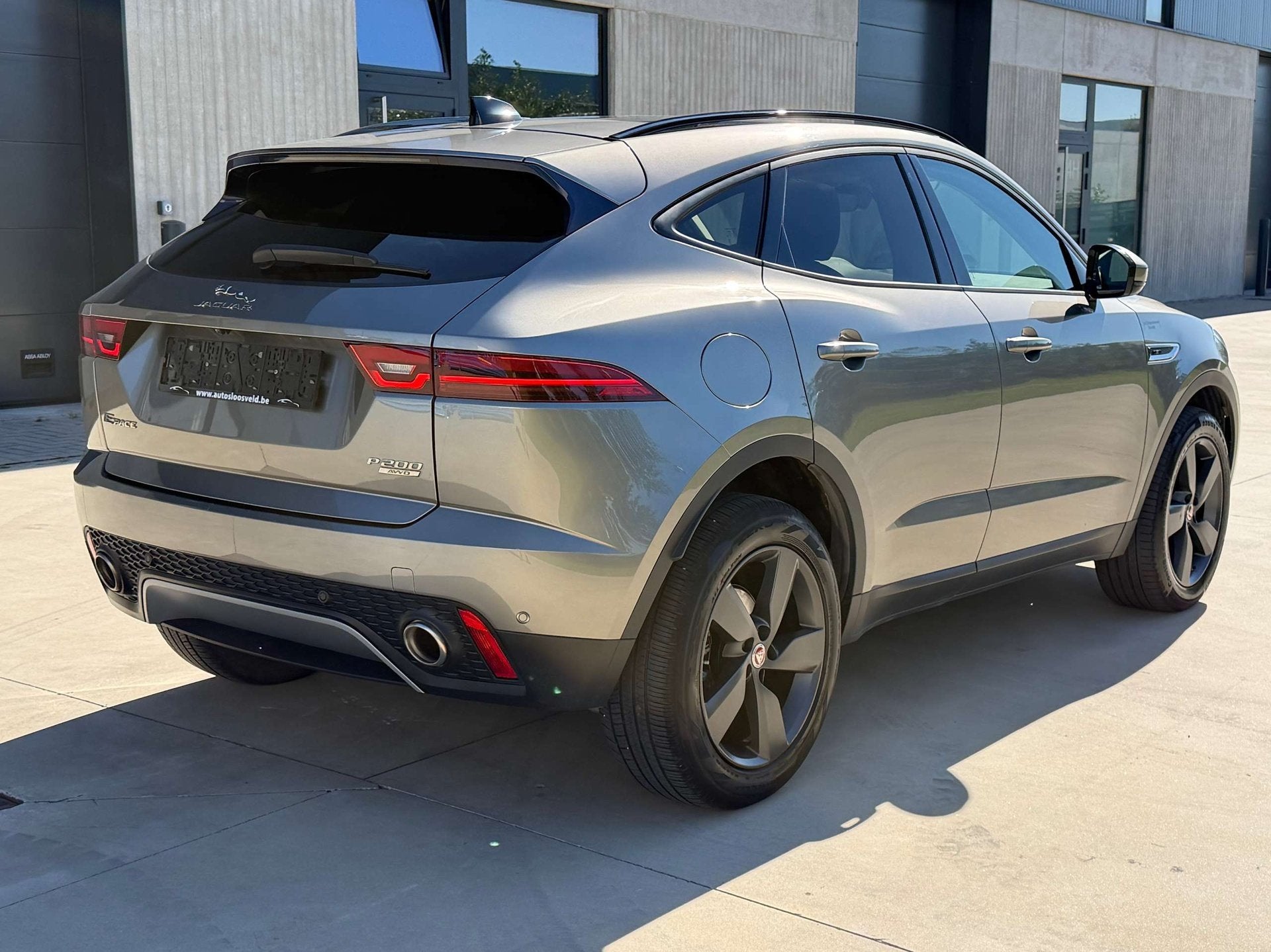Jaguar E-Pace 2.0 T AWD S Euro 6d/ PANO/ CARPLAY/ LEDER/ CAM, Auto's, Automaat, Gebruikt, Bedrijf, 5 zetels
