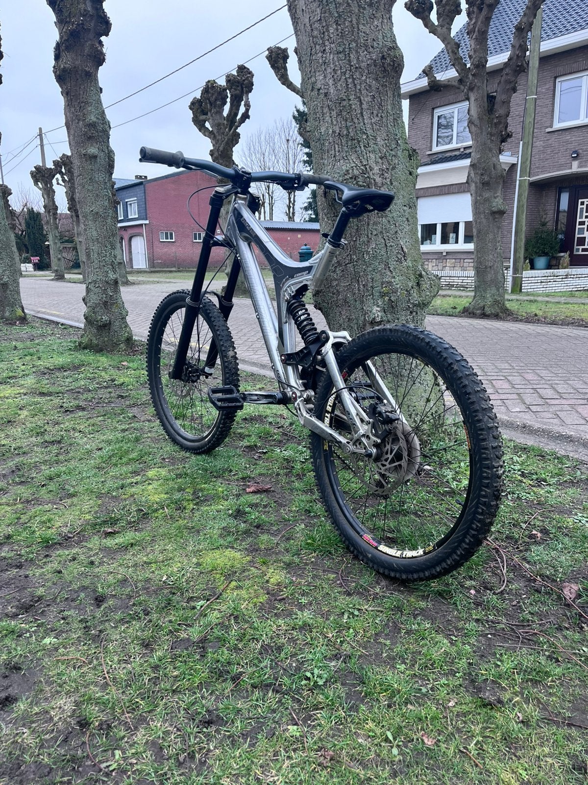 Commencal full-suspension mountainbike, Vélos & Vélomoteurs, Enlèvement, Comme neuf