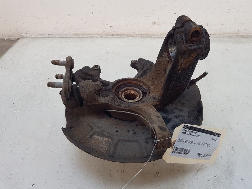 FUSEE AVANT DROITE Skoda Citigo (01-2011/08-2019), Dhr. J. Ham, Administratie@autoham.nl, Utilisé, Skoda
