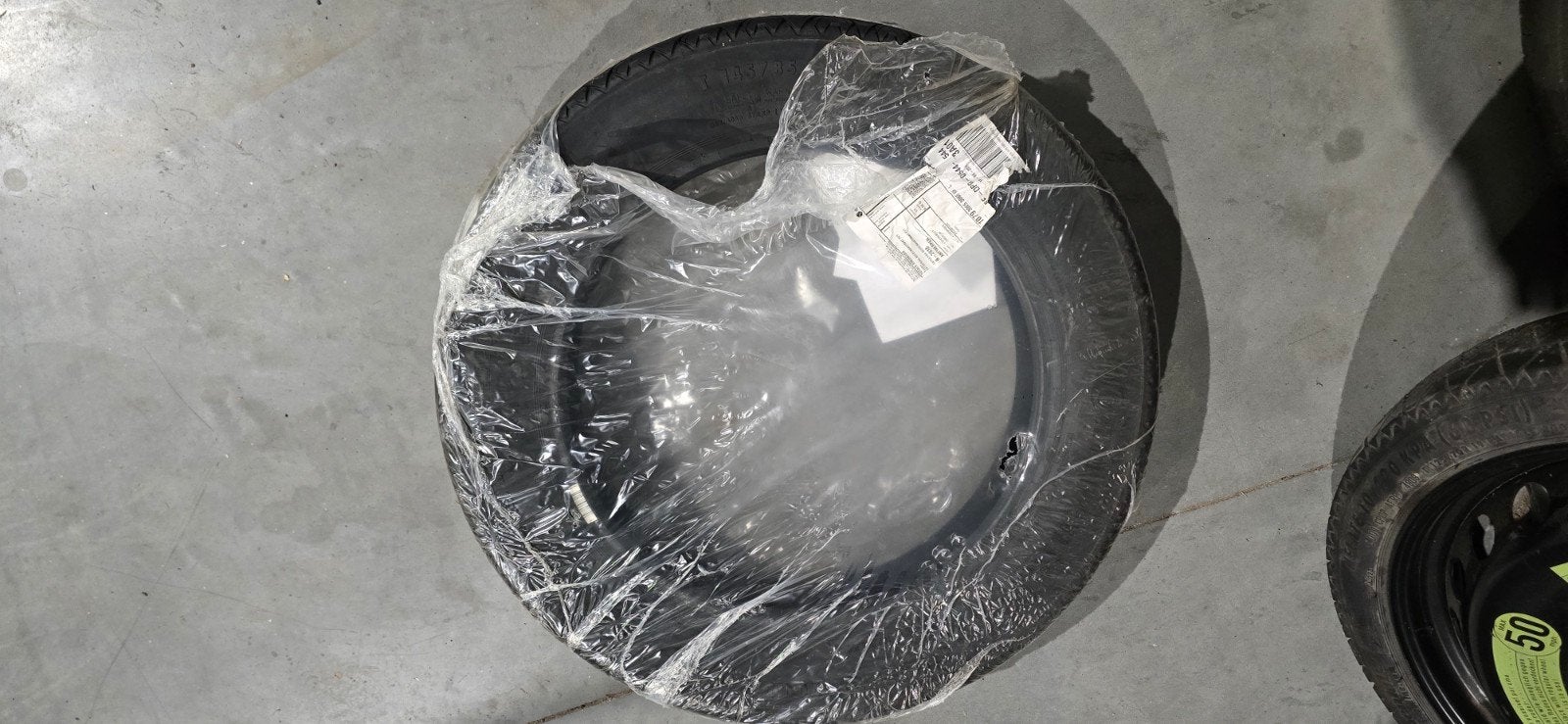 Nieuwe thuiskomer band T 145/85 R18 103M (VAG, o.a. Tiguan,, Auto-onderdelen, Ophalen