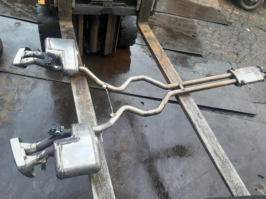 UITLAAT COMPLEET Range Rover Sport (LW) (JSFA10019A), Gebruikt, Land Rover