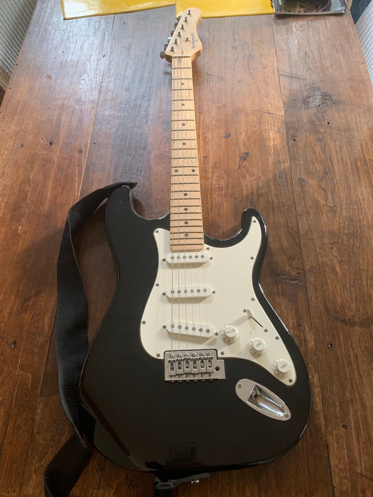 Gitaar, Musique & Instruments, Instruments à corde | Guitares | Électriques, Enlèvement, Comme neuf