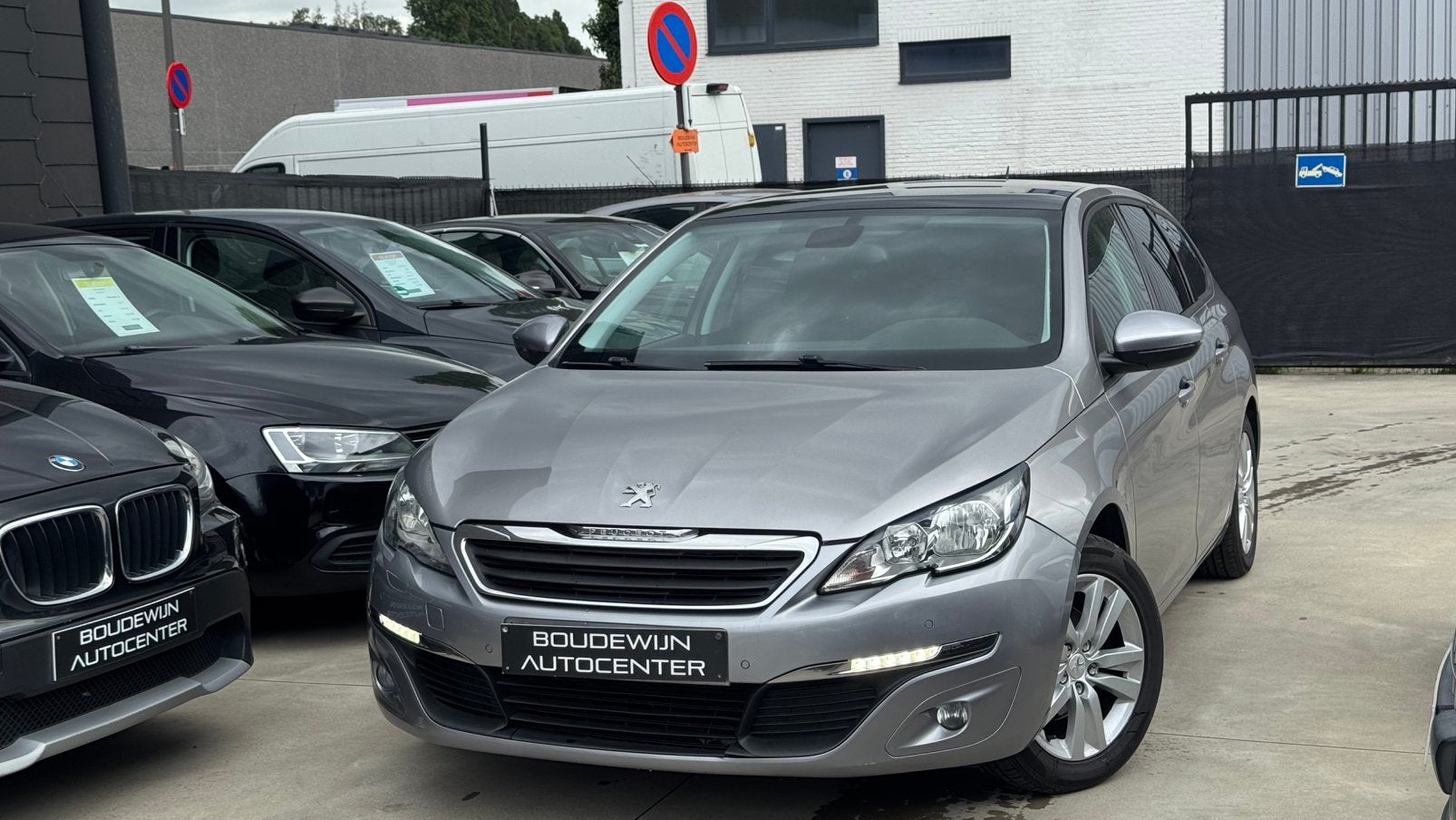 Peugeot 308 Benzine 153xxxkm EUR6B TOPSTAAT Gekeurd Garantie, Autos, Peugeot, Argent ou Gris, Achat, Entreprise, Garantie prolongée