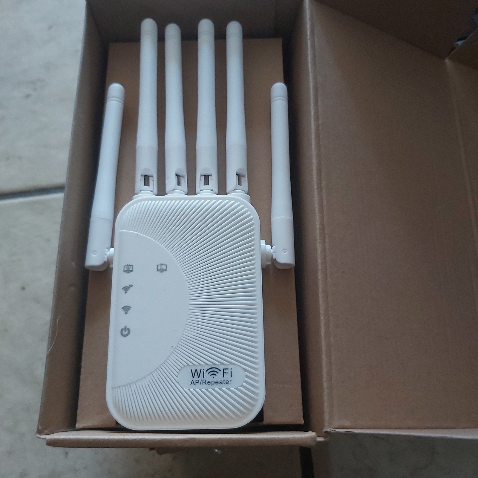WiFi tous neufs et  j amai utilisé, Enlèvement