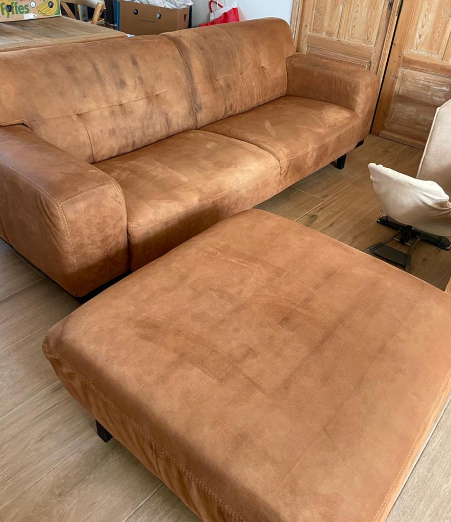 3zit cognac zetel met bijhorende poef, Maison & Meubles, Canapés | Sofas & Chaises Longues, Comme neuf, Enlèvement