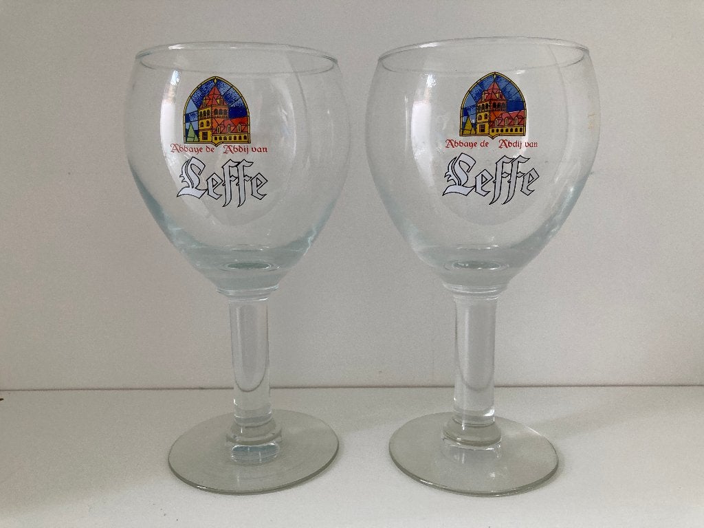 Set van 2 originele Leffe bierglazen, Collections, Marques de bière, Enlèvement, Utilisé, Verre ou Verres, Leffe