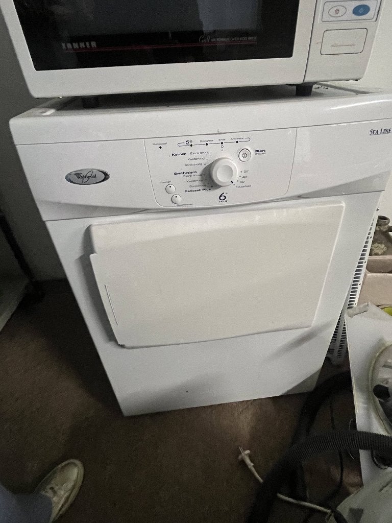 Whirlpool droogkast 6th sense - wit, Elektronische apparatuur, Wasmachines, Gebruikt, 4 tot 6 kg, Ophalen