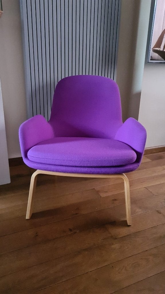Normann Copenhagen Era Lounge Chair low Simon Legald, violet, Ophalen, Nieuw, 75 tot 100 cm, Modern