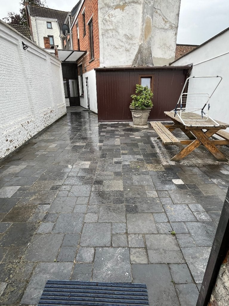 een woning + winkelruimte te huur in het centrum van Hamme, 332 kWh/m²/an, 220 m², 6 pièces, Province de Flandre-Orientale